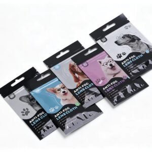 Anti fog cleaning cloth for windshield