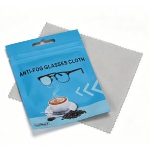 Anti fog cleaning cloth for goggles
